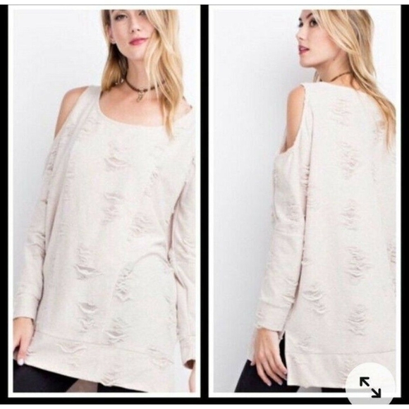 Pullover PINKBLUSH Cold Shoulder Distressed Pullover Easel 2TONE KNIT SWEATER - Picture 2 of 2